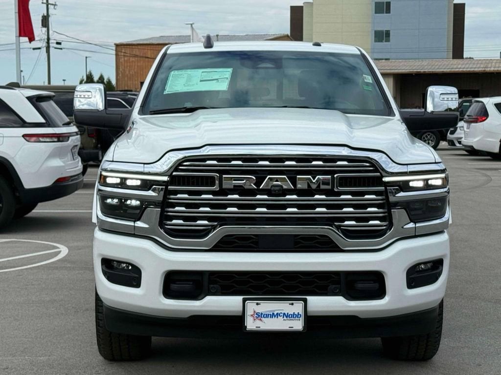 New 2026 Ram 2500 LIMITED CREW CAB 4X4 6'4 BOX Pickup