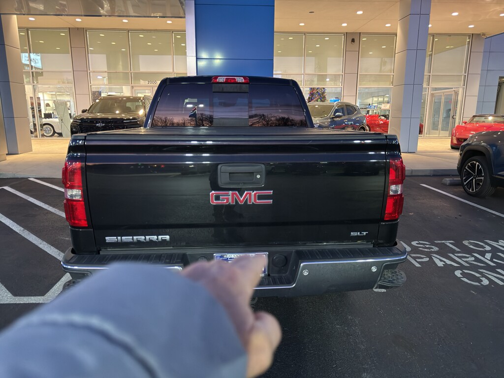 Used 2015 GMC Sierra SLT Crew Cab