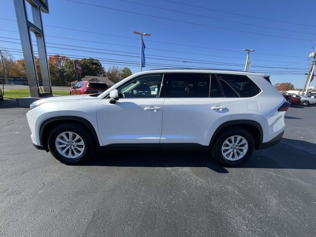 Used 2025 Toyota Grand Highlander XLE Sport Utility