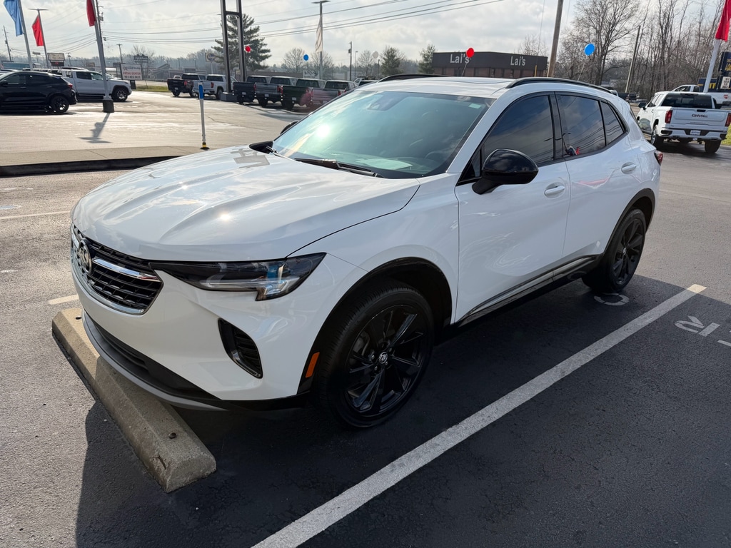 2023 Buick Envision Essence's photo