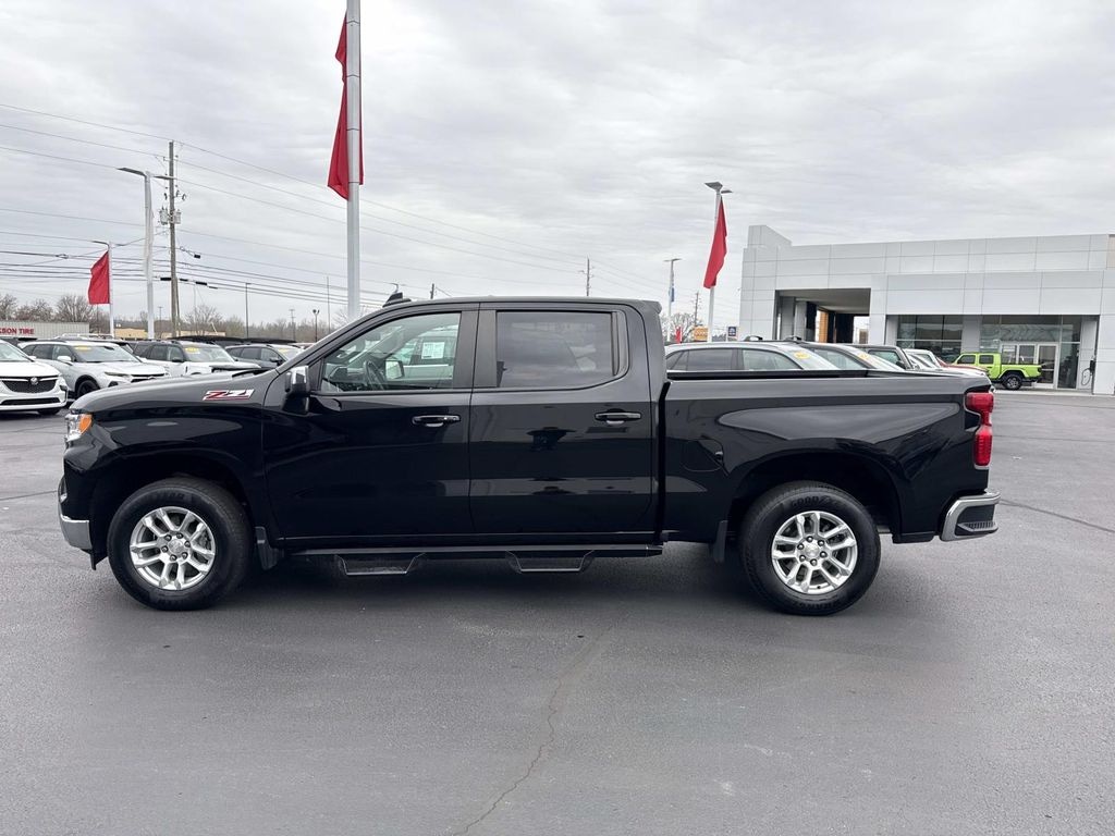 Used 2023 Chevrolet Silverado LT Crew Cab