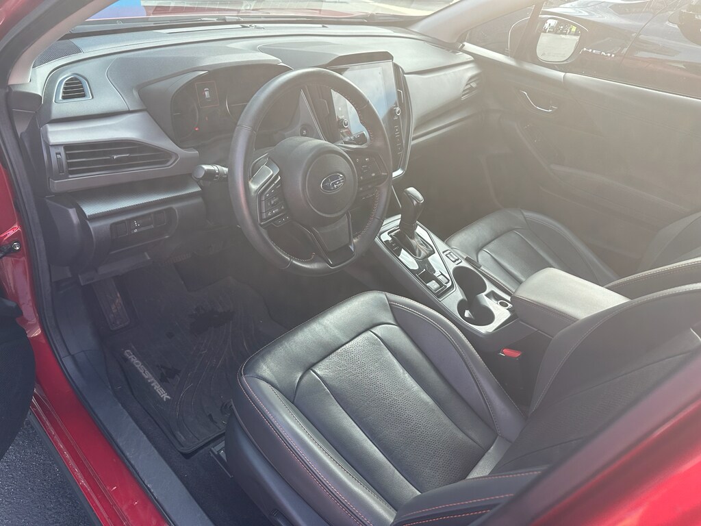 2024 Subaru Crosstrek Limited photo 2