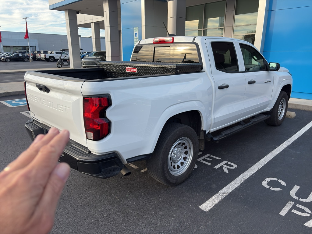 2023 Chevrolet Colorado Work Truck photo 4