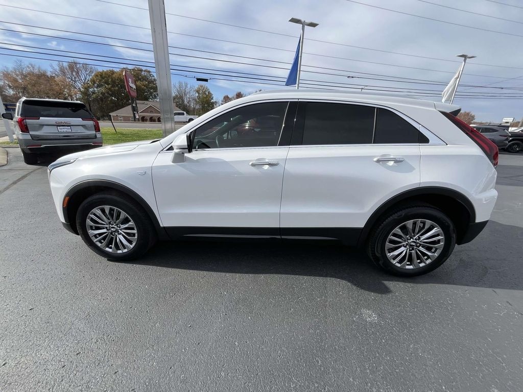 Used 2024 Cadillac XT4 FWD Premium Luxury Sport Utility