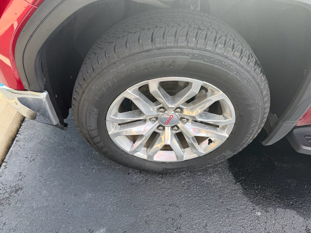 2021 Gmc Sierra 1500 SLT photo 2