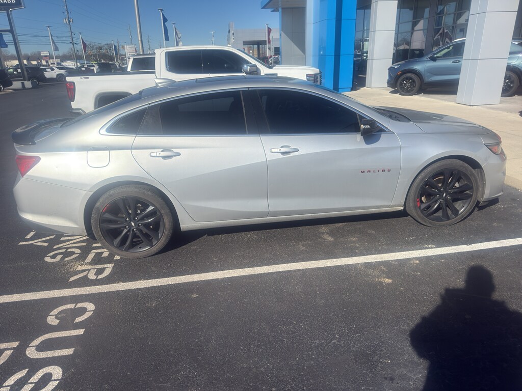 Used 2018 Chevrolet Malibu LT Sedan