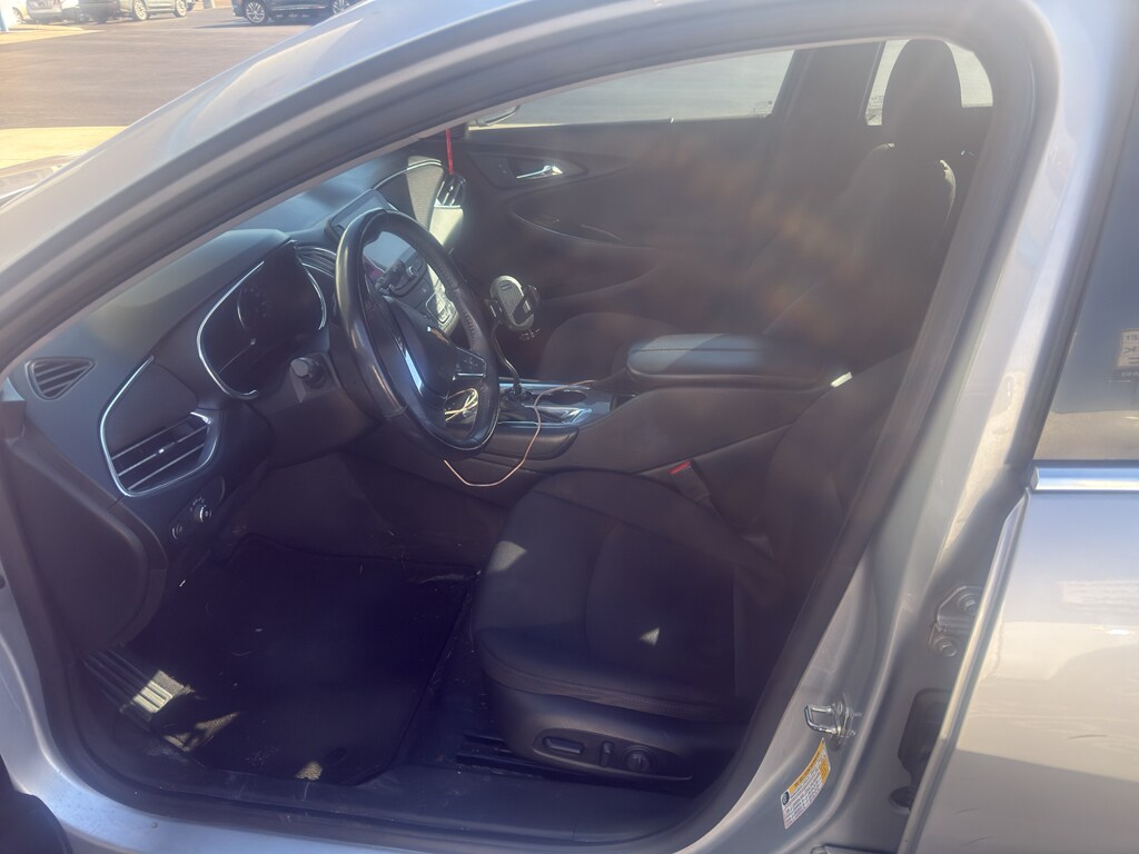 Used 2018 Chevrolet Malibu LT Sedan