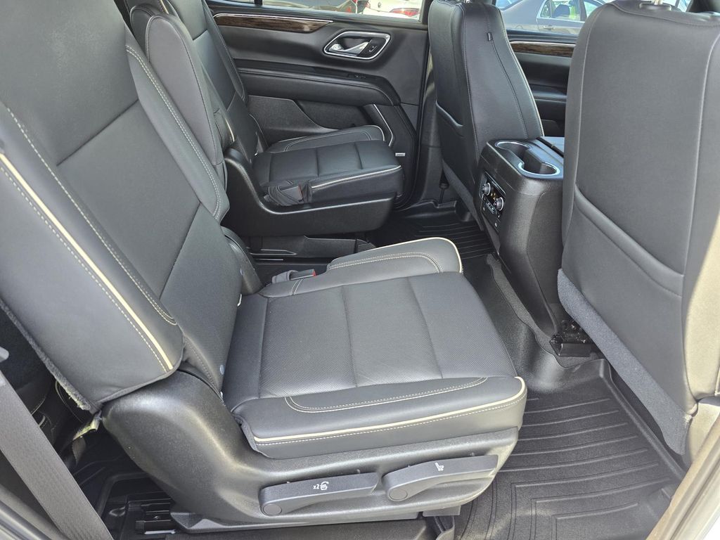 2021 Chevrolet Tahoe Premier - Photo 18
