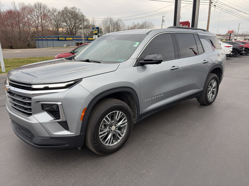 Certified 2024 Chevrolet Traverse FWD LT Sport Utility