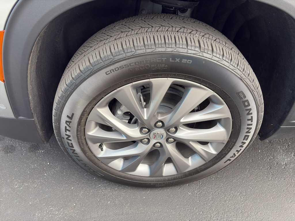 Certified 2025 Buick Enclave Preferred Sport Utility