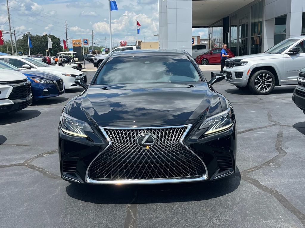 2018 Lexus LS 500 photo 2