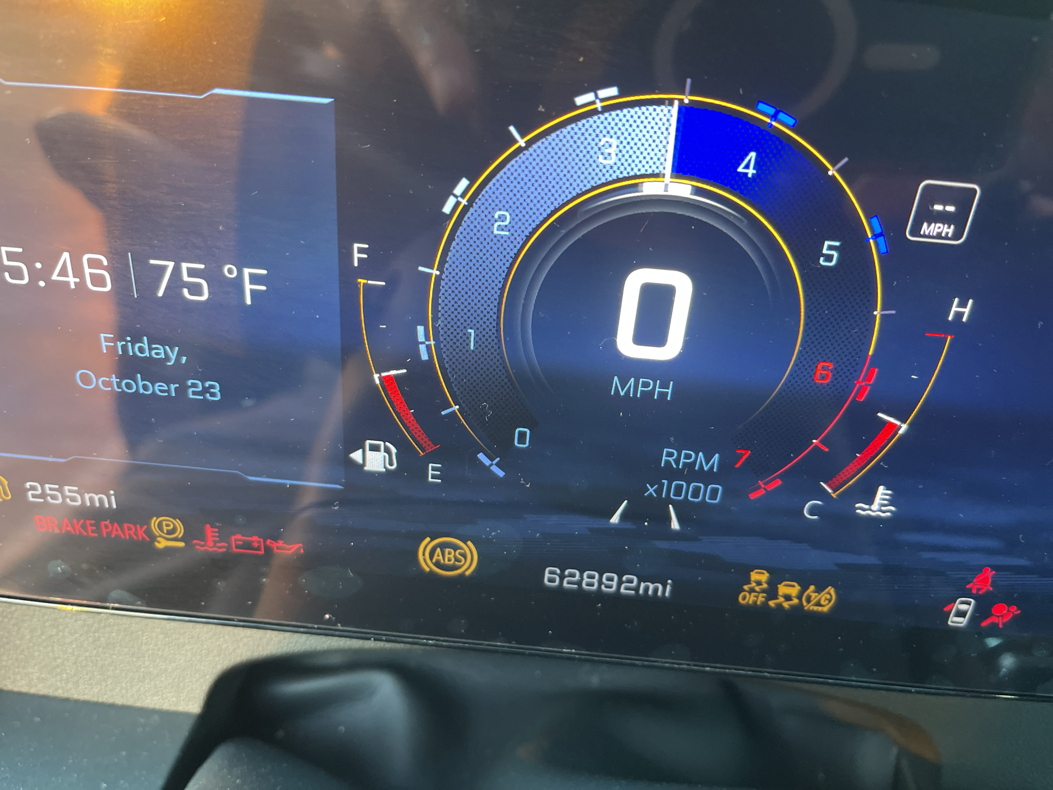 Used 2024 Chevrolet Traverse FWD LT Sport Utility