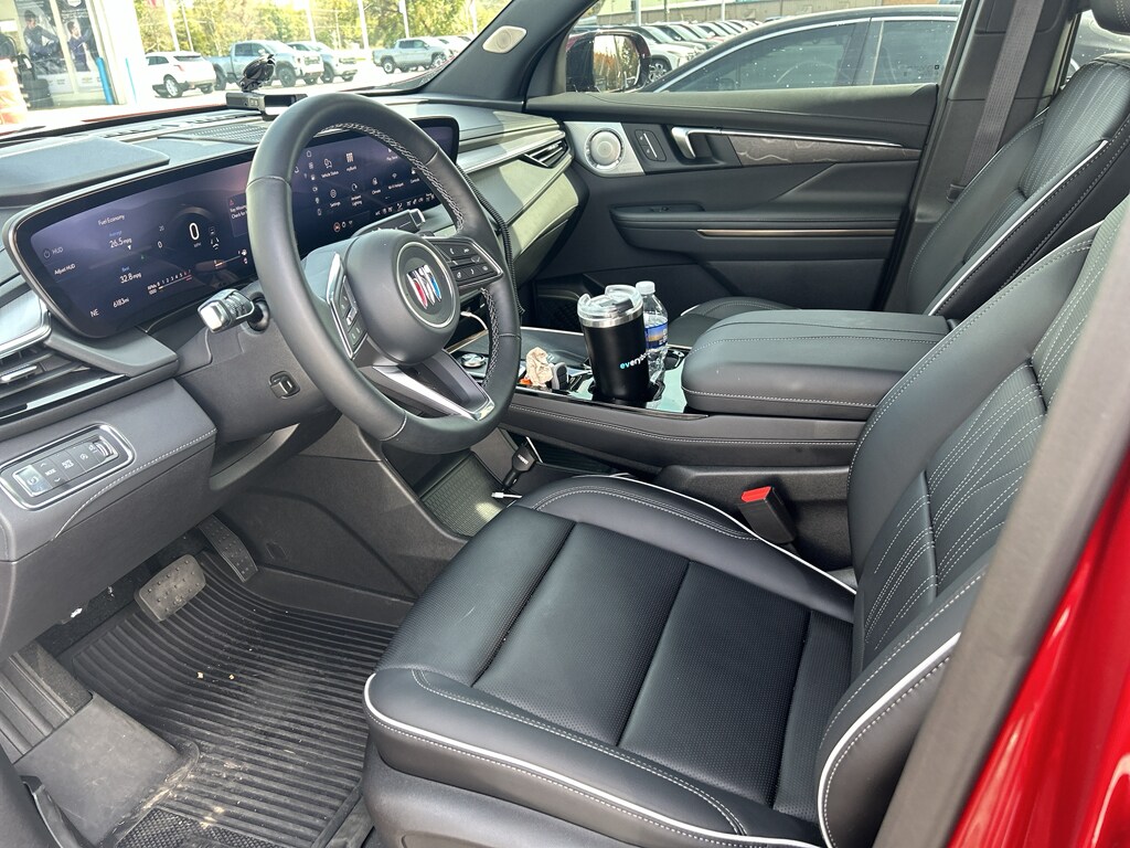 Used 2025 Buick Enclave Avenir Sport Utility