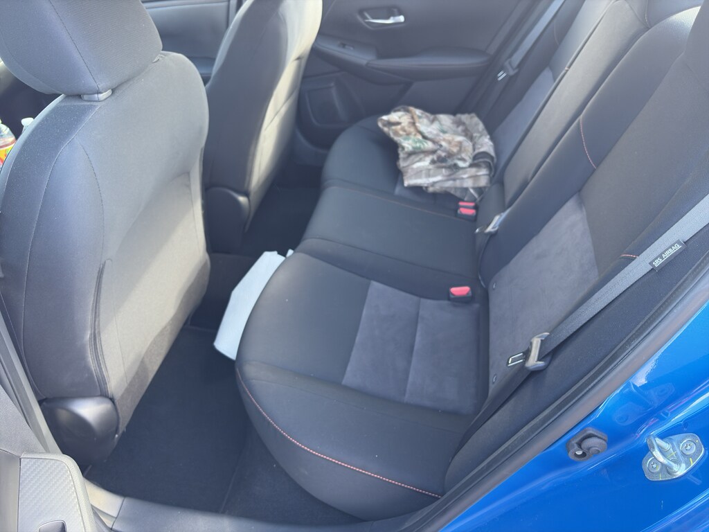 2022 Nissan Sentra SR photo 4