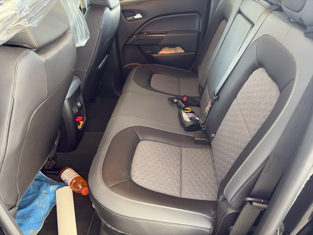 2021 Chevrolet Colorado Z71 photo 3