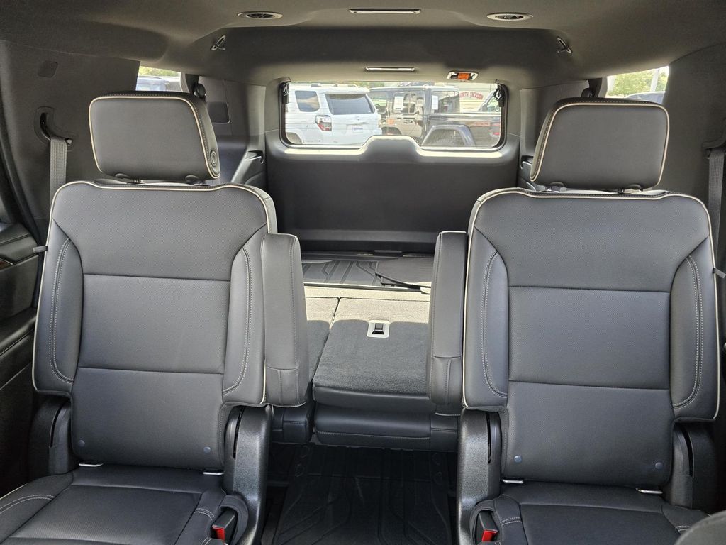 2021 Chevrolet Tahoe Premier - Photo 16