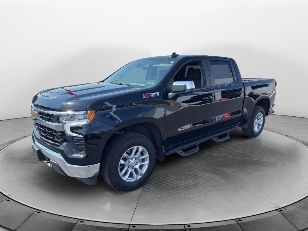 Used 2023 Chevrolet Silverado LT Crew Cab