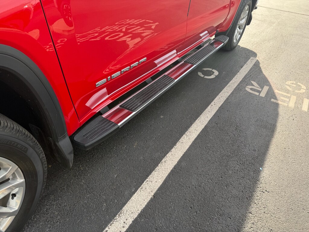 Used 2022 GMC Sierra Limited SLT Crew Cab