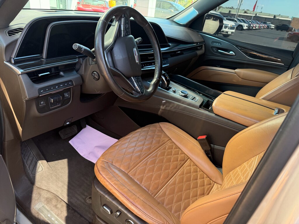 2021 Cadillac Escalade ESV Sport photo 2