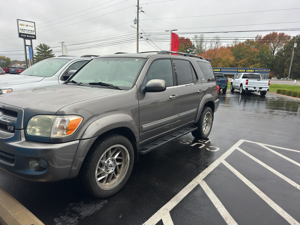 Used 2005 Toyota Sequoia SR5 Sport Utility