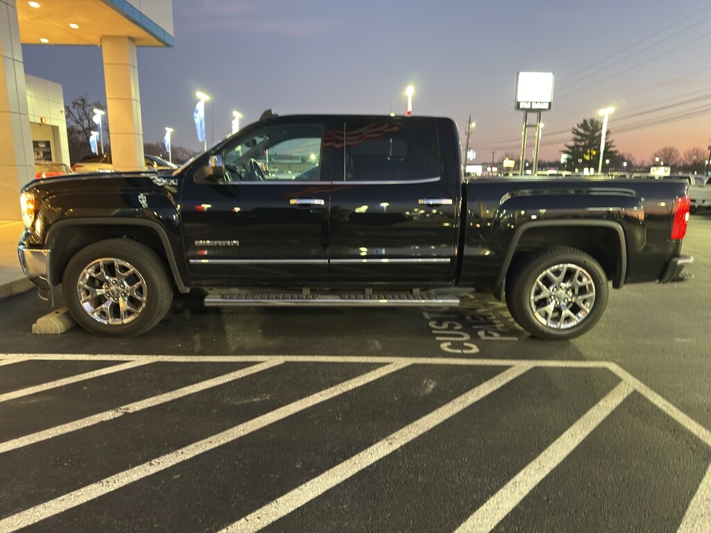 Used 2015 GMC Sierra SLT Crew Cab