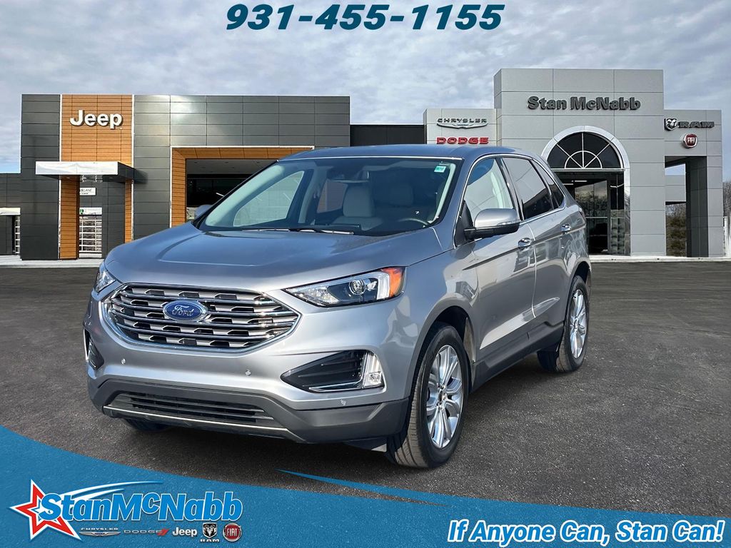 2024 Ford Edge Titanium's photo