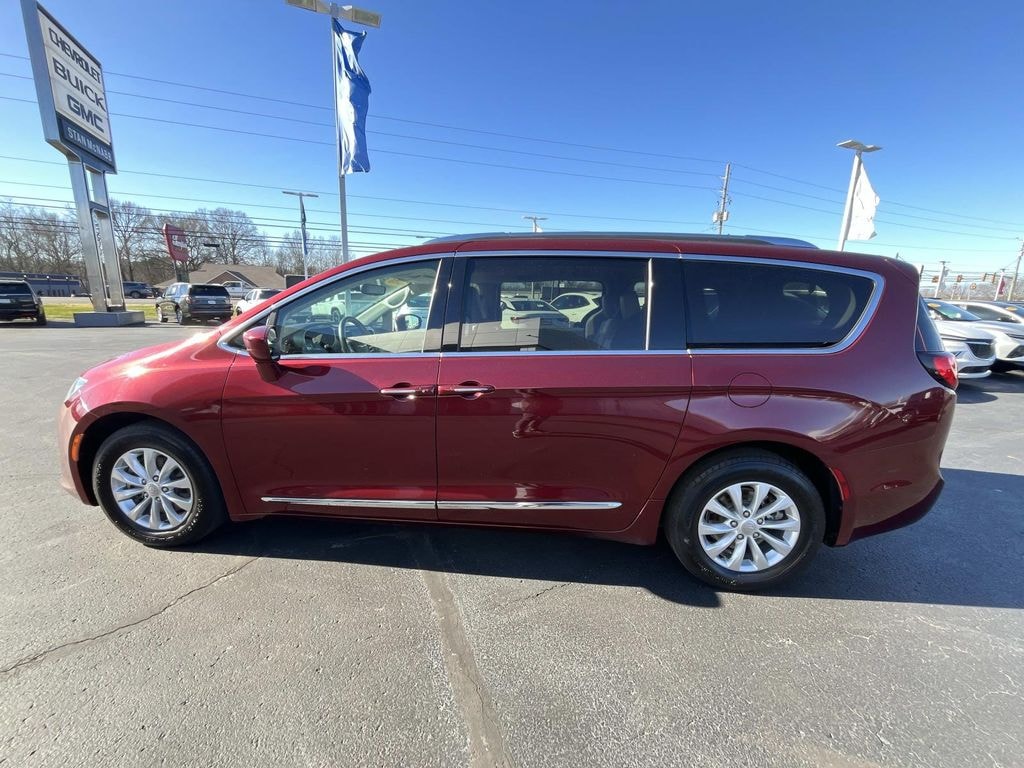 Used 2018 Chrysler Pacifica Touring L Plus Van