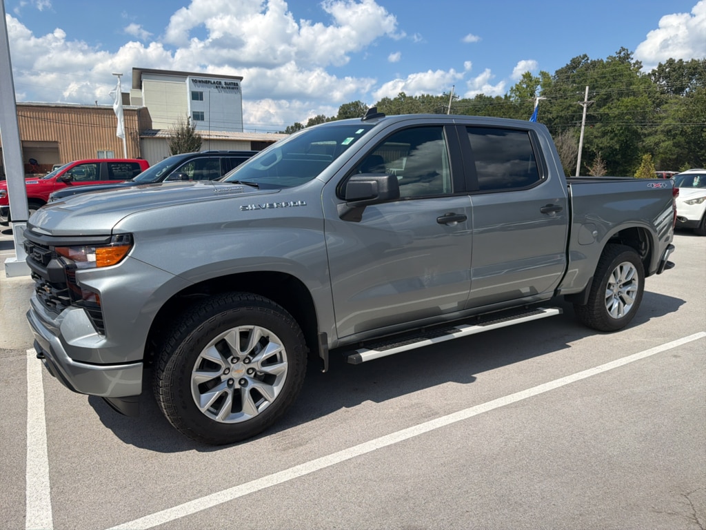 Used 2026 Chevrolet Silverado 1500 Custom