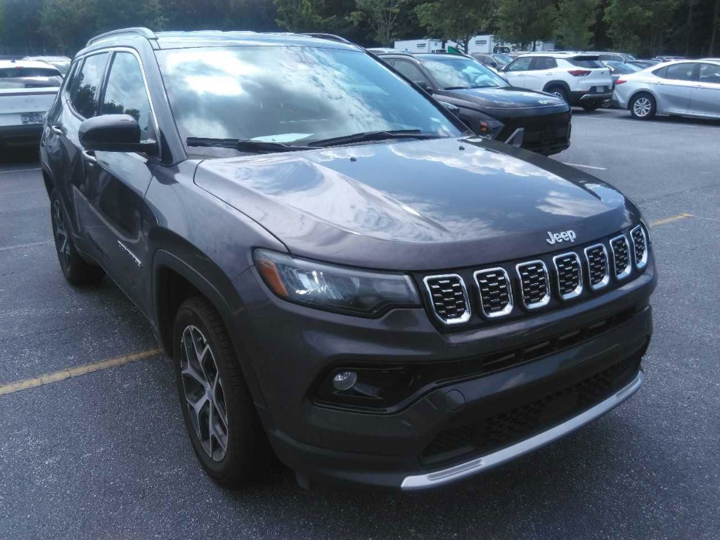Used 2024 Jeep Compass Limited