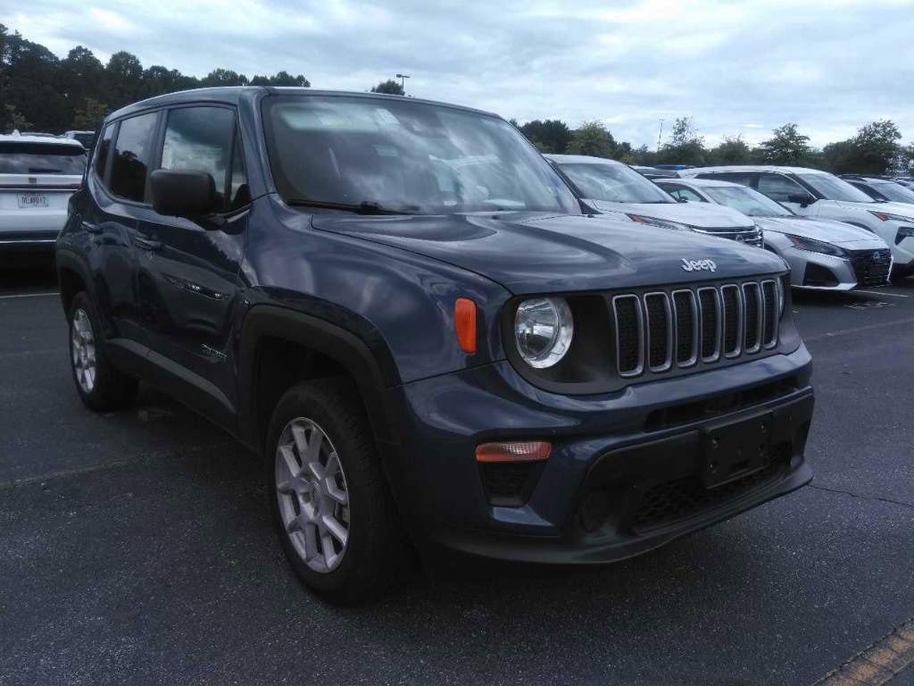 Used 2023 Jeep Renegade Latitude