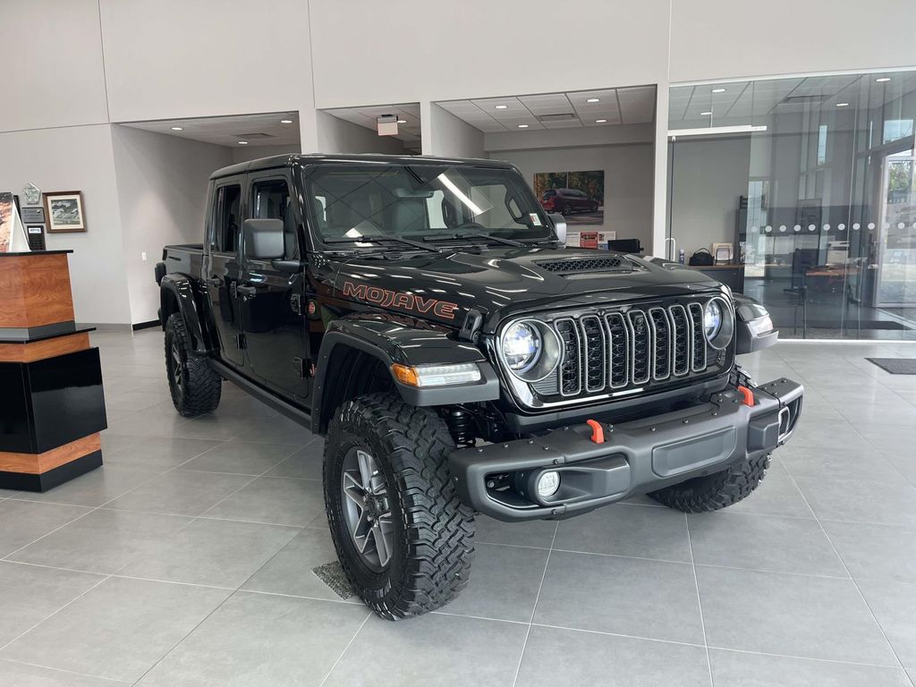 2025 Jeep Gladiator Mojave X's photo
