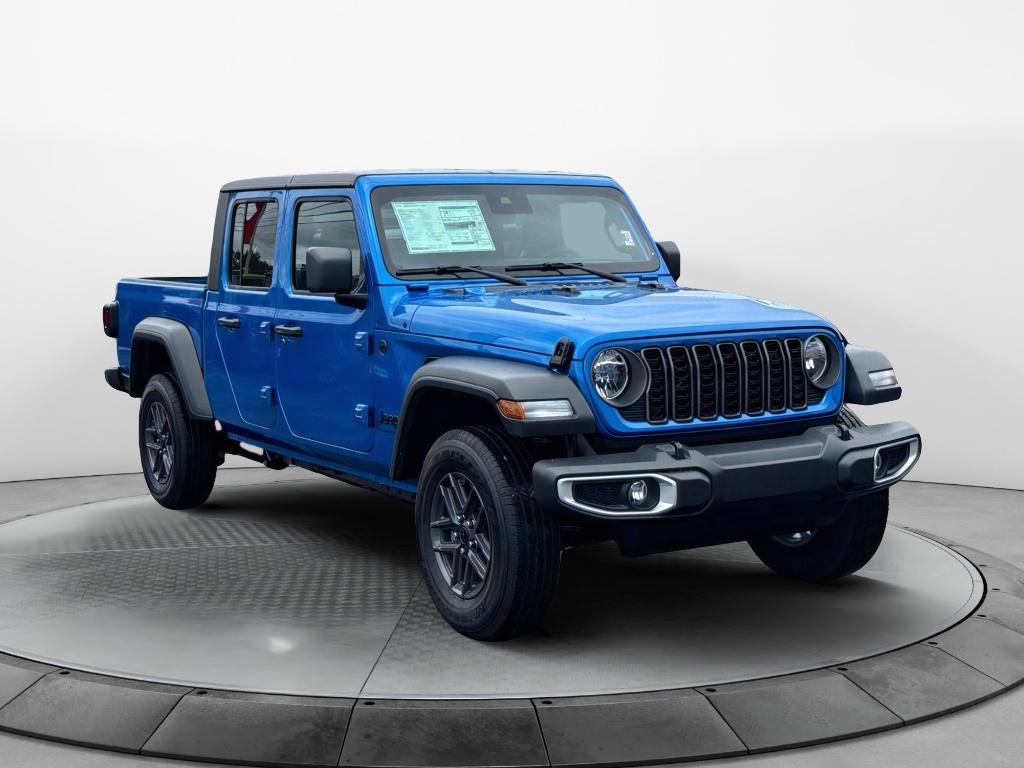 2025 Jeep Gladiator Sport S's photo