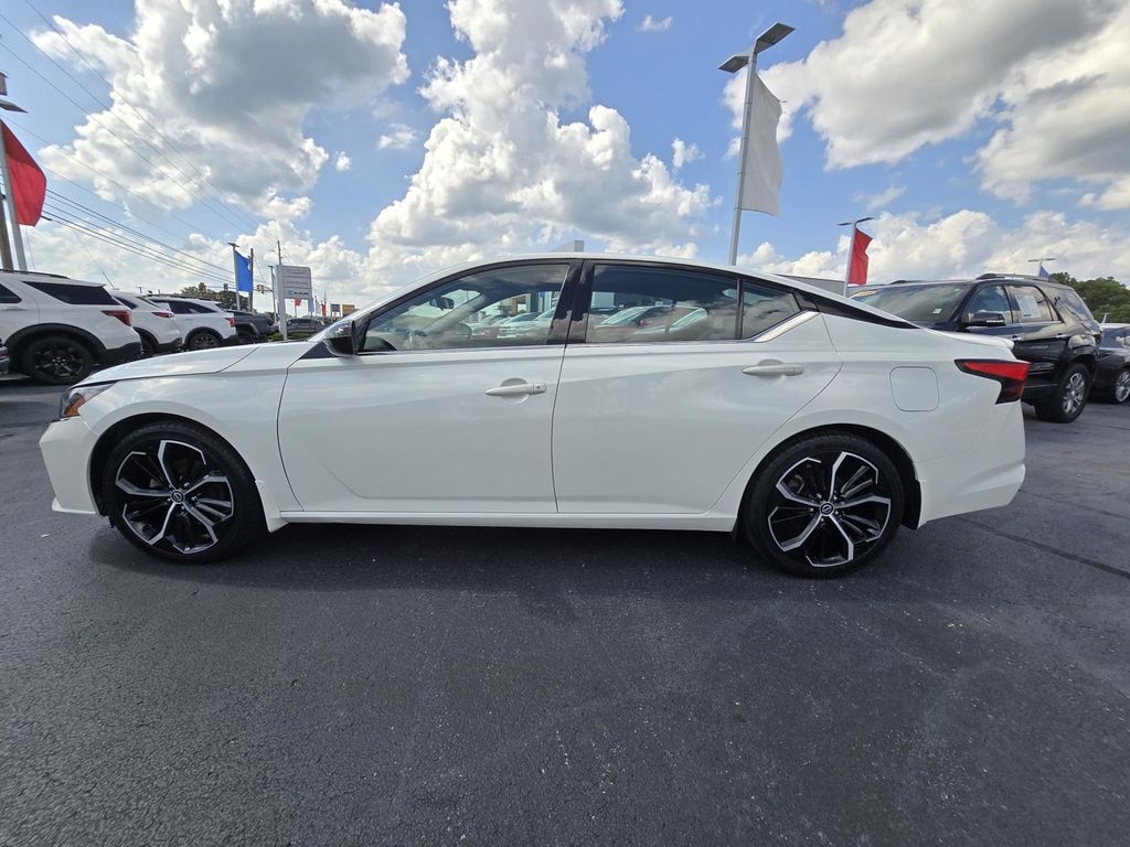 Used 2023 Nissan Altima 2.5 SR Sedan