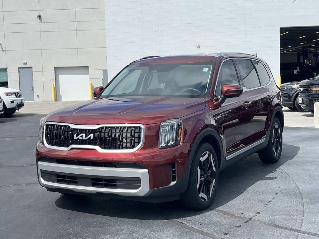 Used 2023 Kia Telluride EX SUV