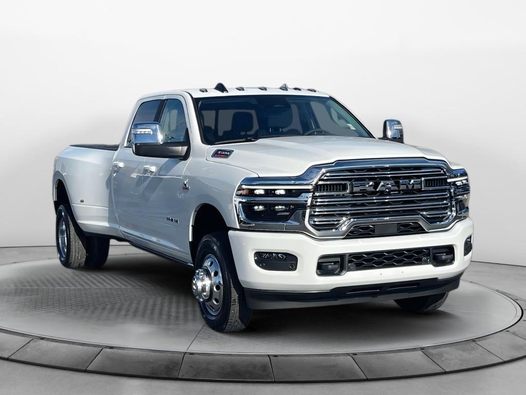 2026 RAM Ram 3500 Pickup Laramie's photo