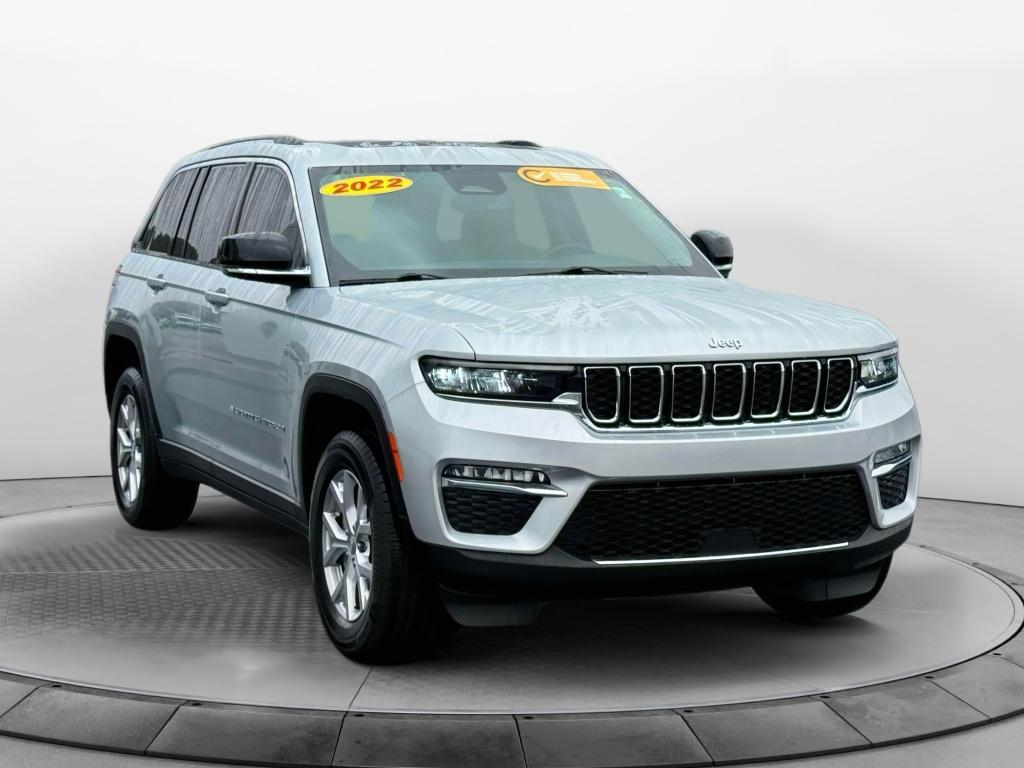 2022 Jeep Grand Cherokee Limited's photo