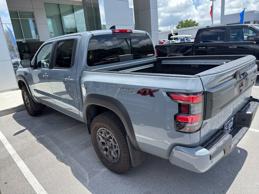 Used 2026 Nissan Frontier PRO-4X w/R Package Truck Crew Cab