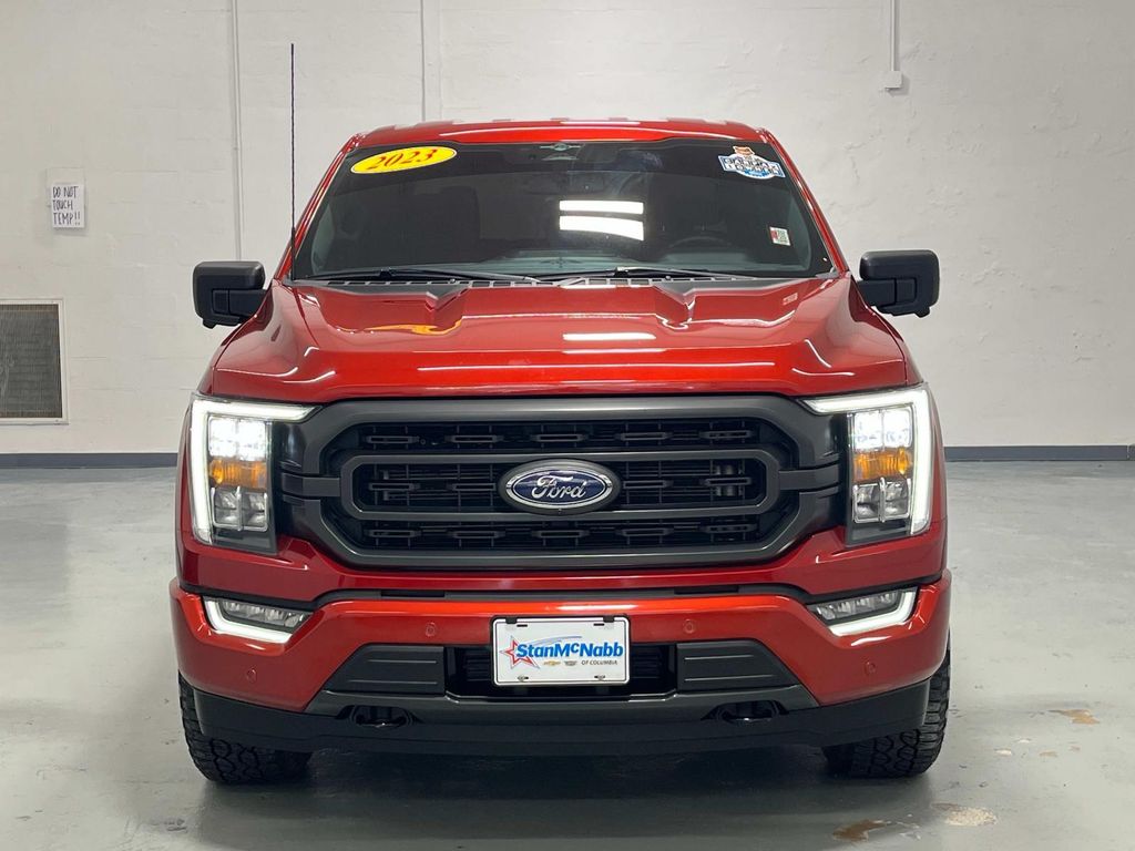 2023 Ford F-150 XLT photo 3