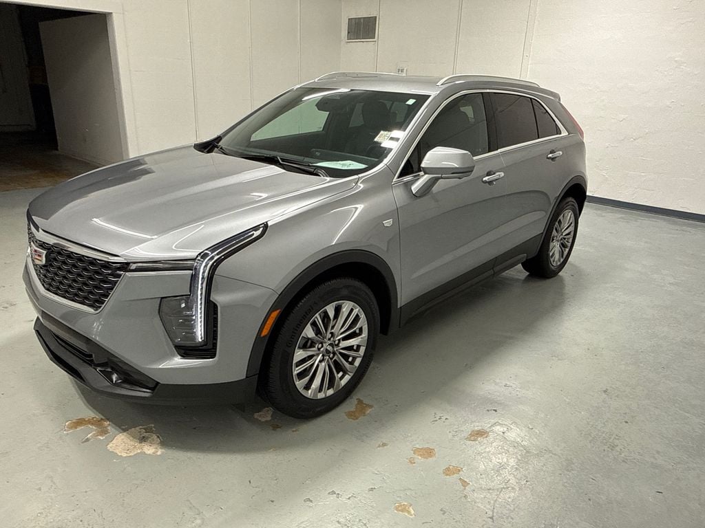 Certified 2025 Cadillac XT4 FWD Premium Luxury SUV