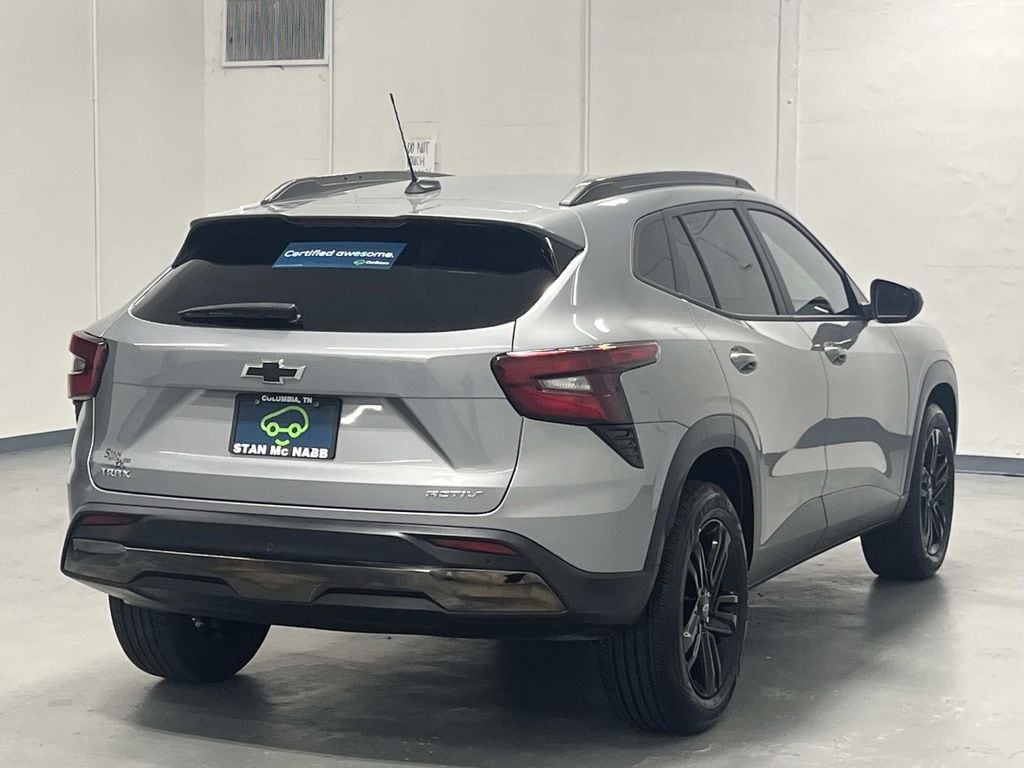 2025 Chevrolet Trax Activ - Photo 8