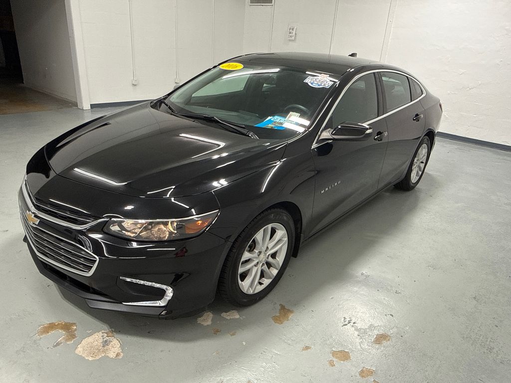 2016 Chevrolet Malibu 1LT photo 3