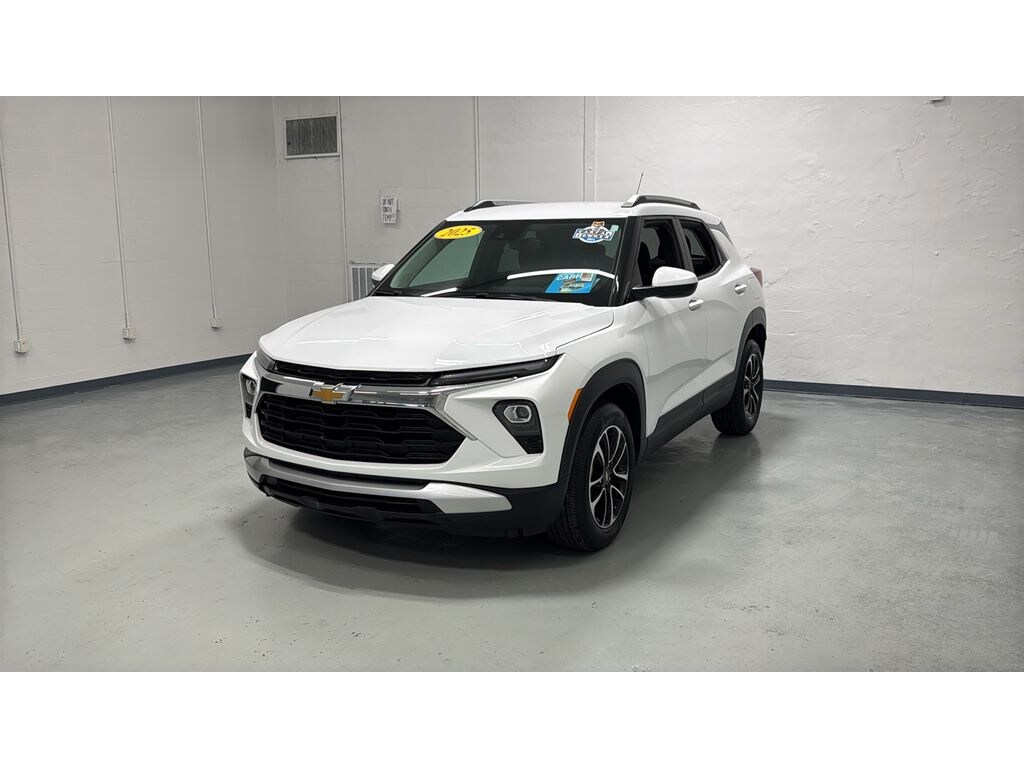Used 2025 Chevrolet Trailblazer LT 1 Owner Sport Utility