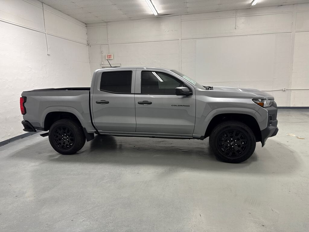 New 2026 Chevrolet Colorado 2WD WT Black Out Package Crew Cab CTA Crew Cab
