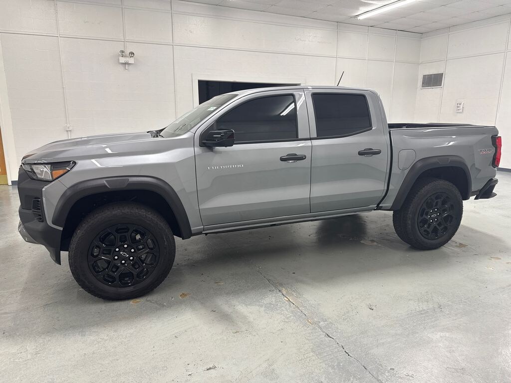 New 2026 Chevrolet Colorado 4WD Trail Boss Crew Cab 2.7L Turbomax Crew Cab
