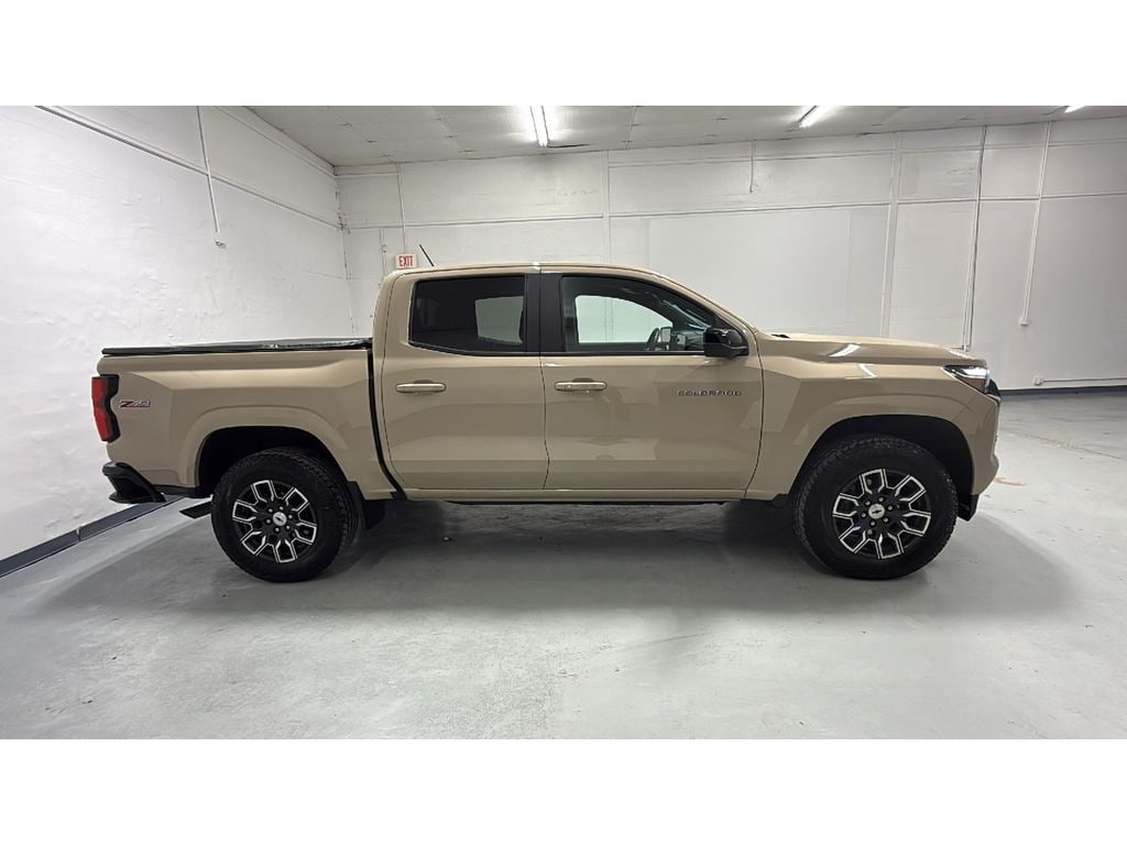 Used 2024 Chevrolet Colorado 4WD Z71 Color Combo!! Crew Cab