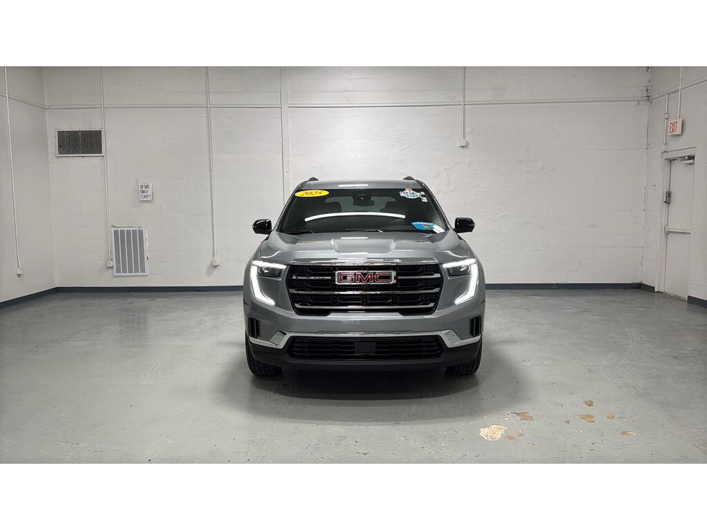Used 2025 GMC Acadia FWD Elevation 1 Owner Sport Utility