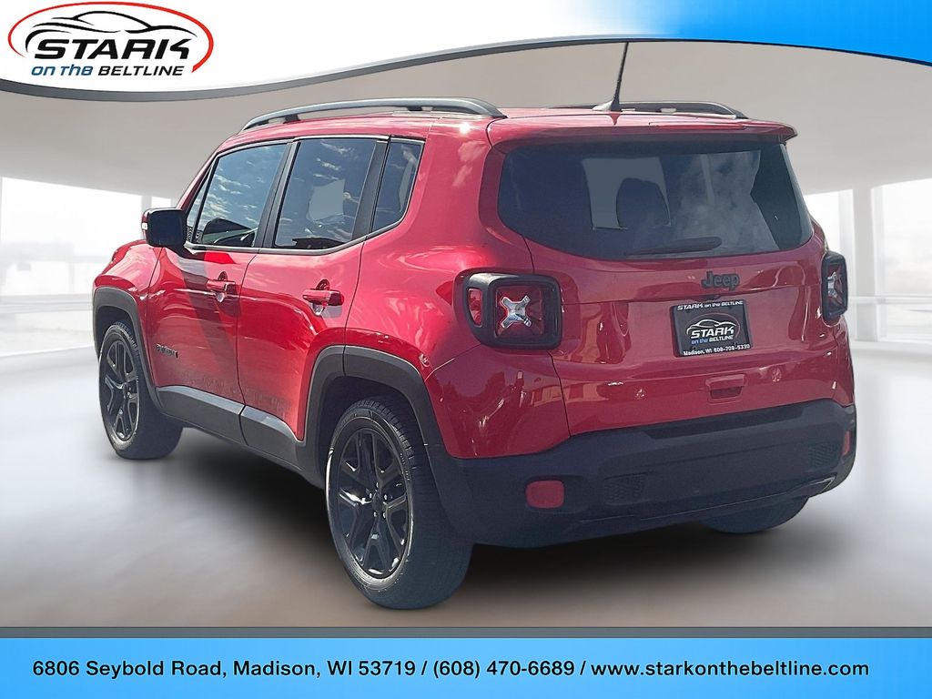 Used 2018 Jeep Renegade Latitude FWD SUV