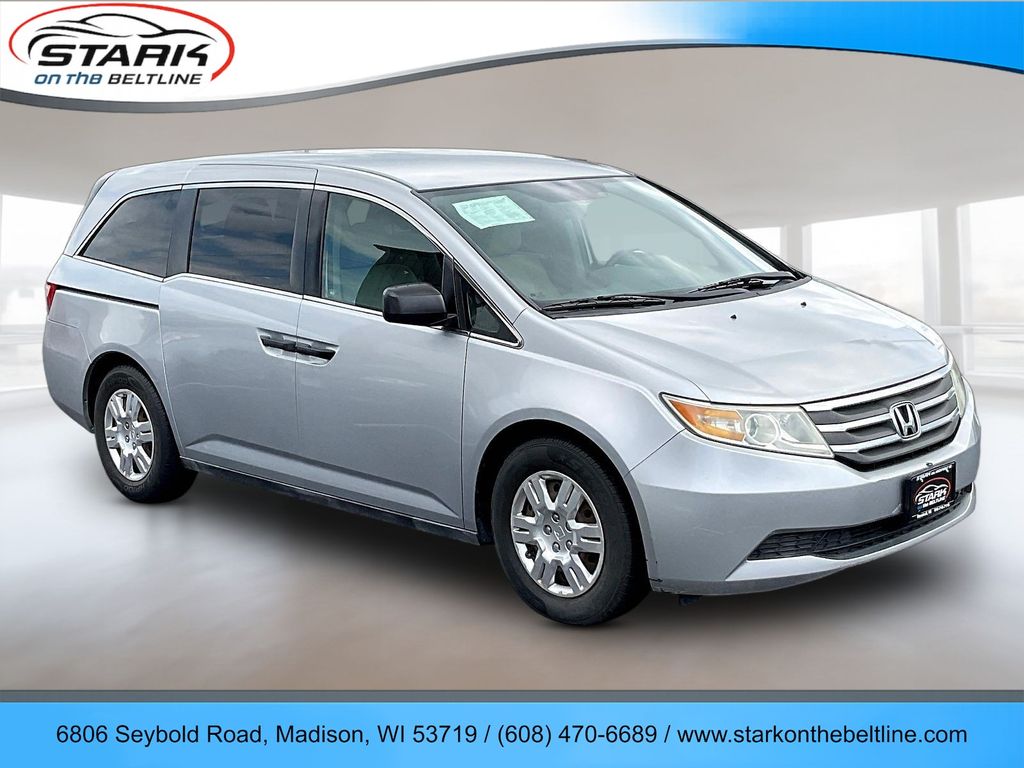 2011 Honda Odyssey LX Van