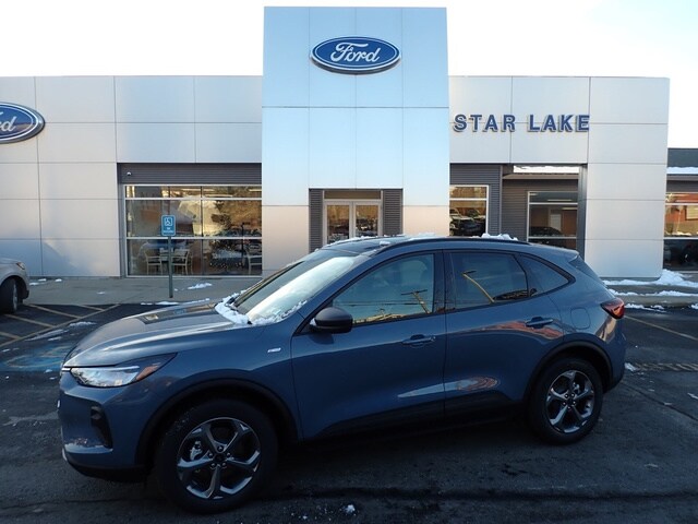 2025 Ford Escape ST-Line's photo