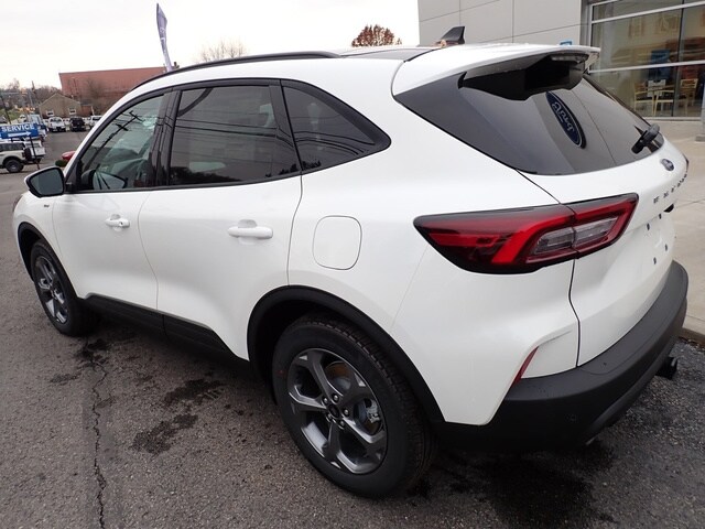 2026 Ford Escape ST-Line Select photo 3